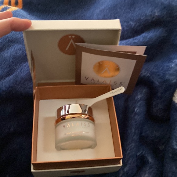 VALAISS Switzerland Le Reve’ Active Night Cream aging wrinkles 50g 1.7 0z - Picture 9 of 10